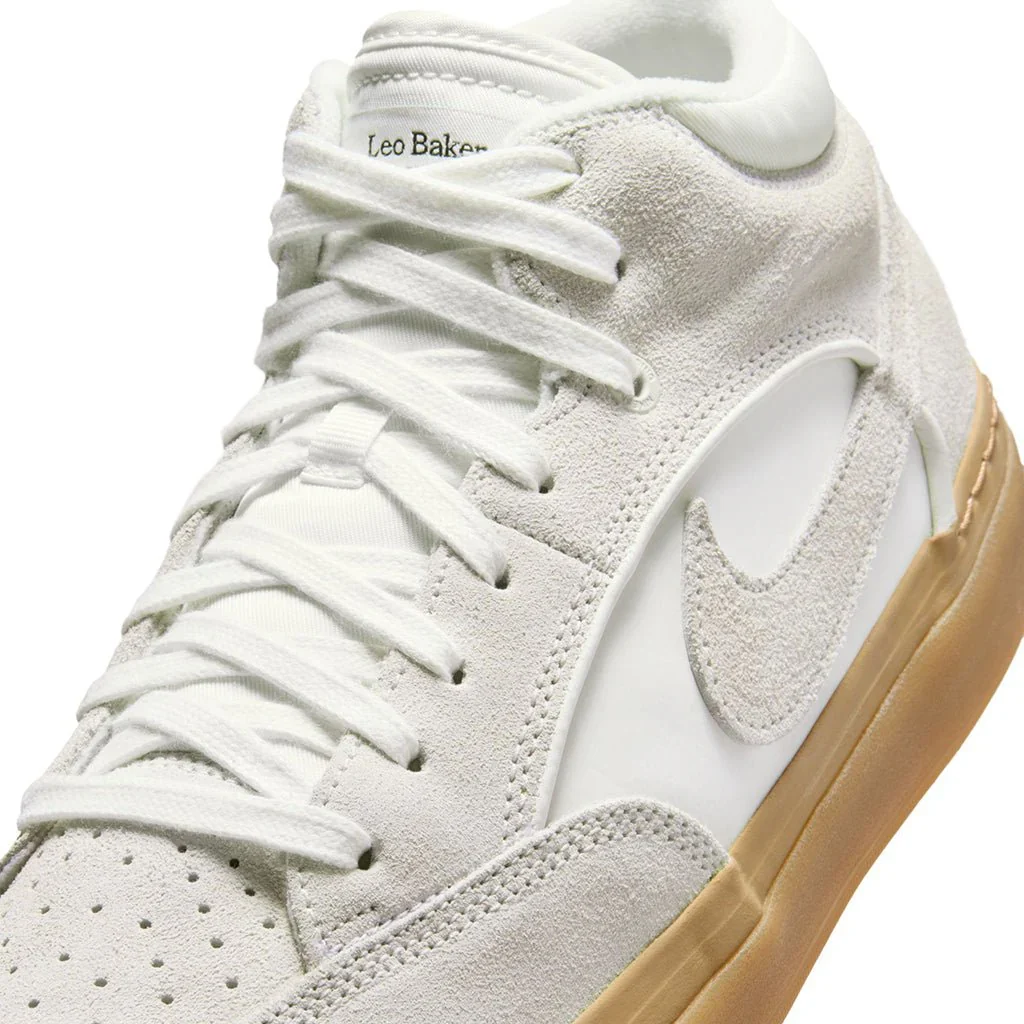 Nike SB React Leo (Sail/Sail-Sail-Gum Light Brown) - Image 6